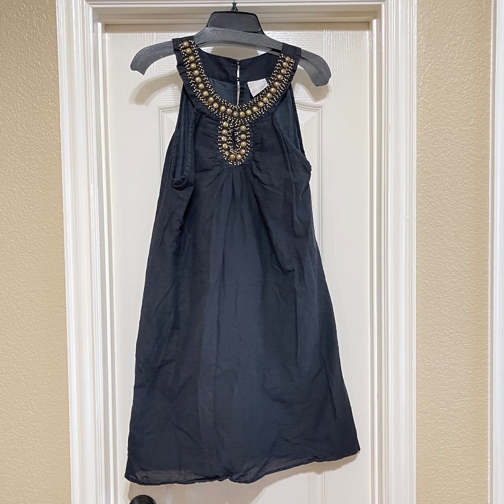 CYN Cynthia Mehra Embellished Shift Dress